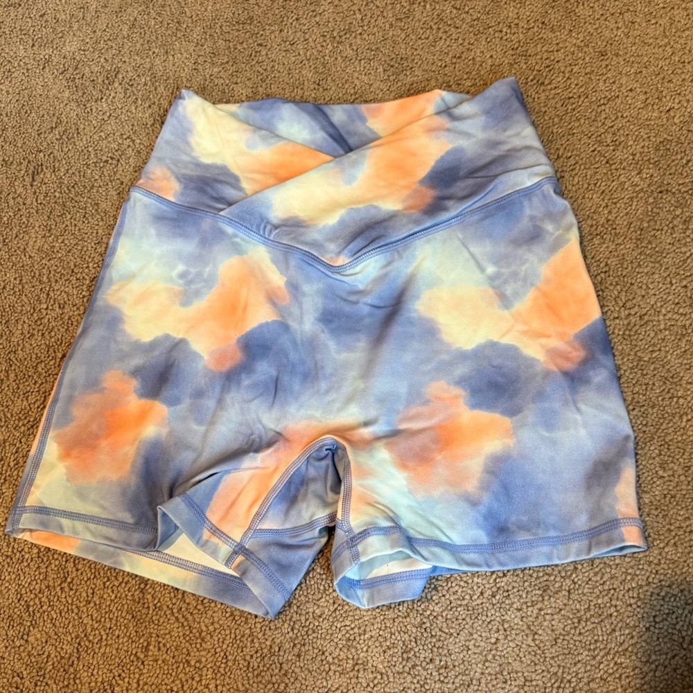 BuffBunny Tie-Dye Blue Peach Bike Shorts
